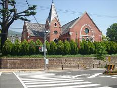 神戸文学館・遠景.JPG